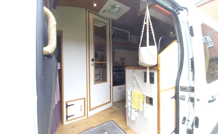Oakie – Geräumiger und wunderschöner, einzigartiger Campervan mit 3 Schlafplätzen