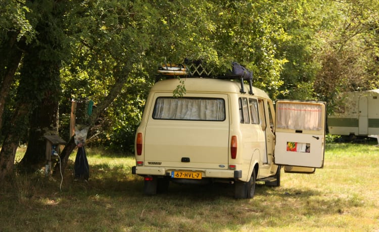 Unieke classic Ford Transit kampeerauto