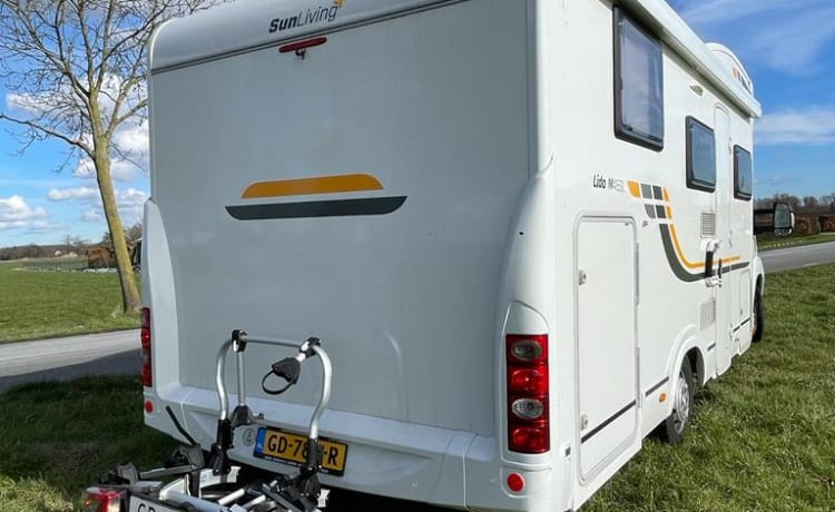 Camper Sun Living Lido für 6 Personen