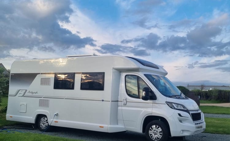 Dave – 4 berth Bailey semi-integrated from 2019