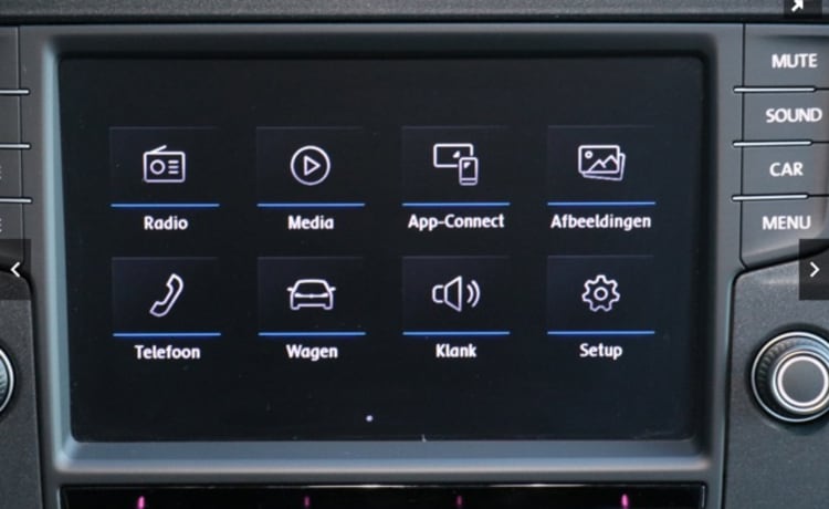 4 personen  – VW GRAND CALIFORNIA equipped with many automatic options