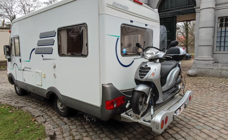 Intégrale Hymer compacte