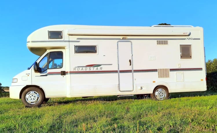 'Roadie' – 5 berth Lunar Roadstar