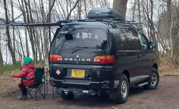 Wee Mitsy  – Cozy 2berth Mitsubishi Delica campervan from 2003