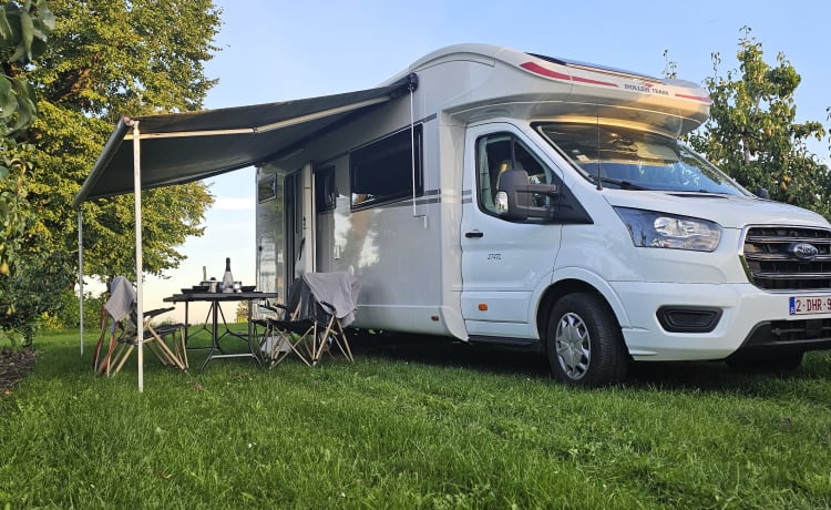 Boerke van Meensel – 6 personen luxe camper - Dichtbij vakanties