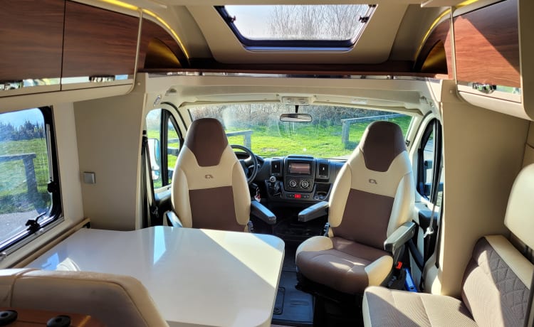 Luxury Adria Matrix SL 670 from 2017