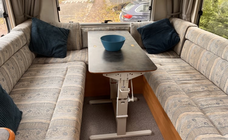 Hymer B634 Integraal camper