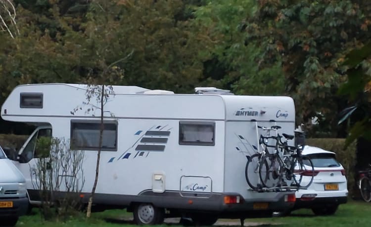 Ampio e meraviglioso camper familiare per 6 persone