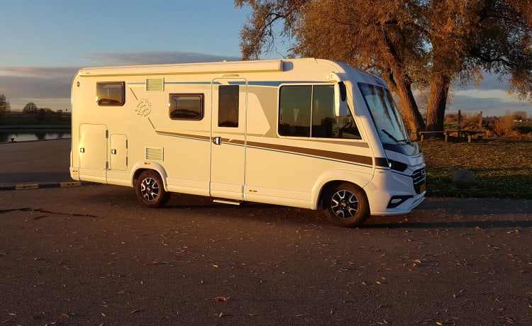 KNAUS LIVE I 650MEG 4 p integraalcamper met AUTOMAAT