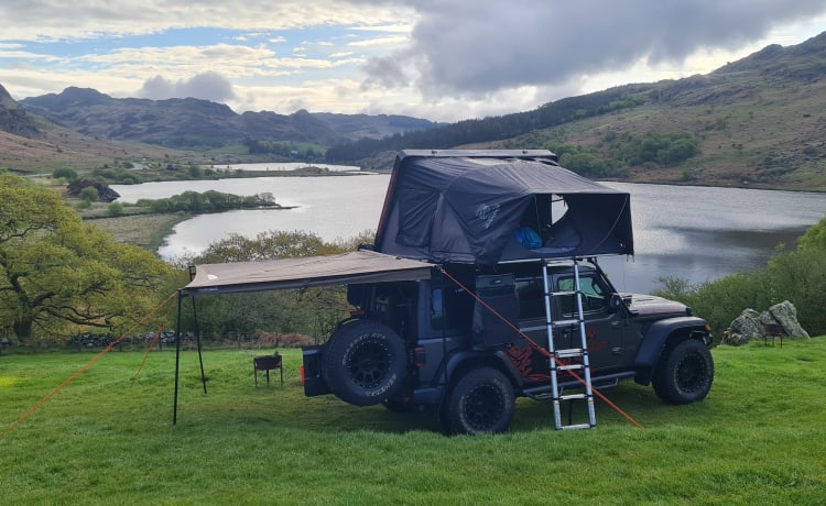 Maverick – The UK's Only Modified Jeep Camper