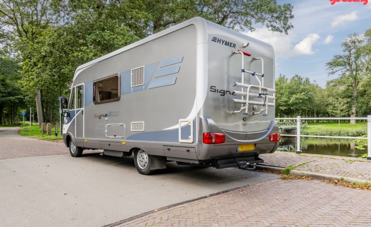 🌍 🚌 Super complete Hymer camper met 4 slaapplaatsen te huur🌟🌏