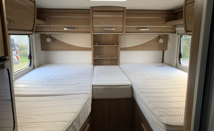 Camper integrato di lusso Hymer