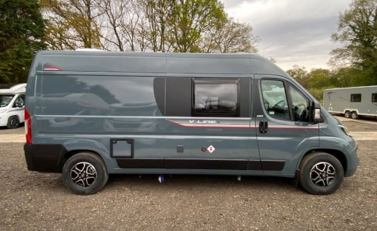 V669SE – 4-persoons Autotrail campervan uit 2024