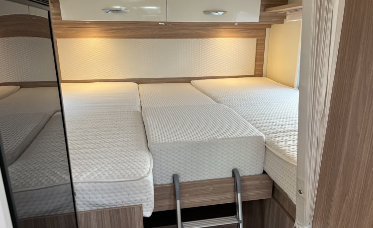 Vrijheid 3 – Very luxurious Bürstner T727 Length beds + fold-down bed 2022