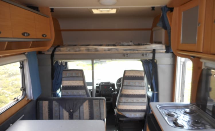 Easy 7  motorhome 6 berth Dethleffs 