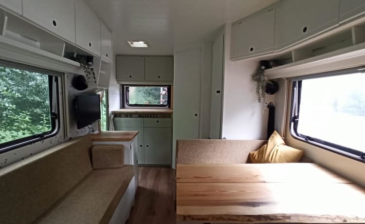 Van Diesel - Stoere Fiat Ducato Camper voor jouw Avontuur!