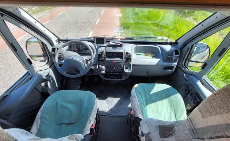 Jaap – 2p Fiat bus uit 2005