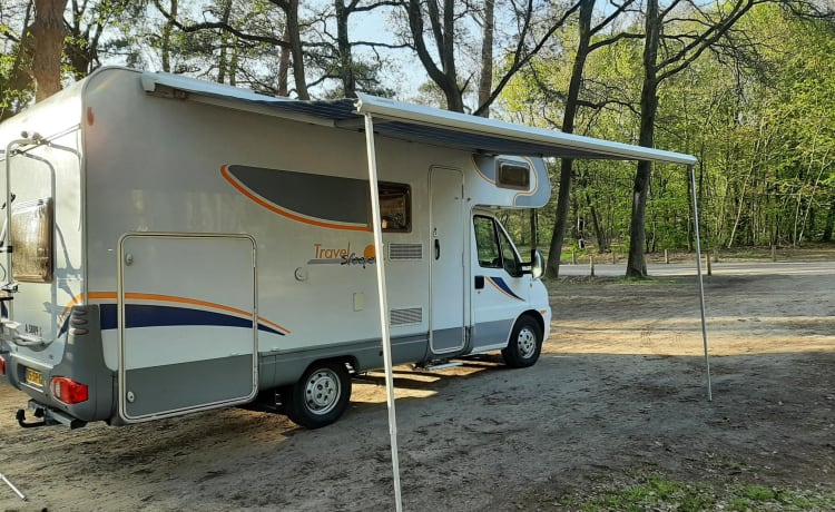 Het pareltje van Brabant – Amusez-vous avec ce camping-car pour 5 personnes !