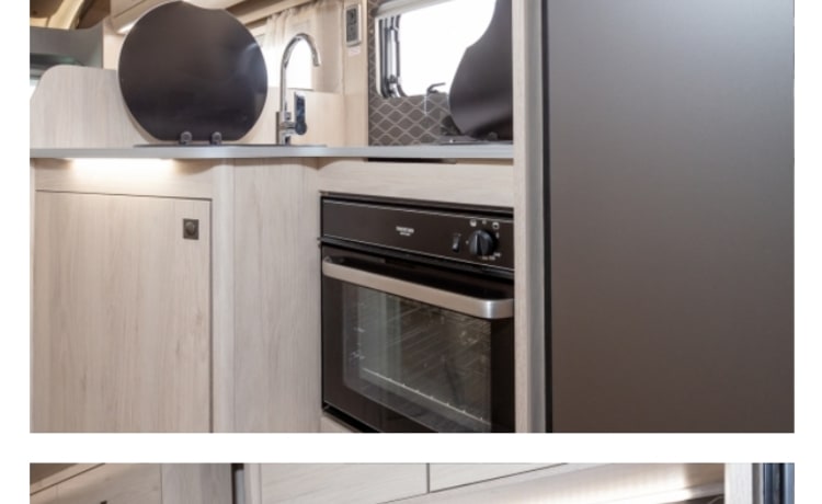 Brand New Luxury 4 Berth