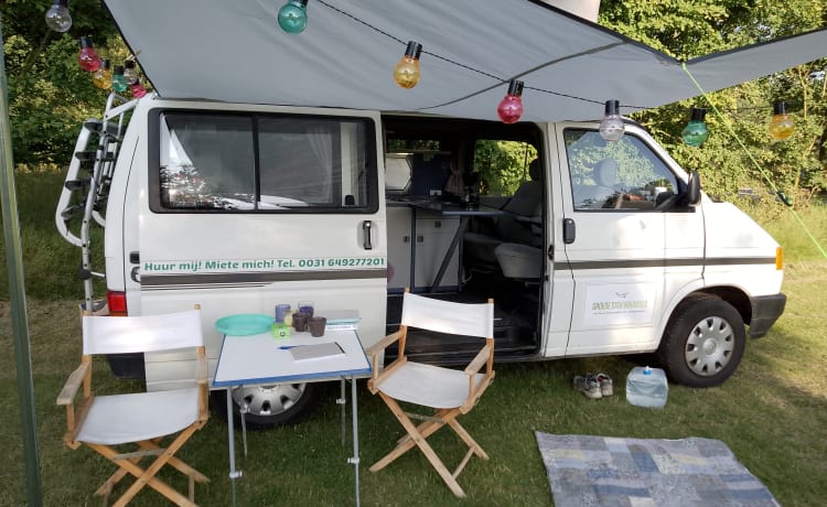 Sneeuwwitje – 4p Volkswagen campervan uit 1991