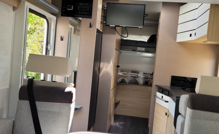 large motorhome ideal for a nice family trip