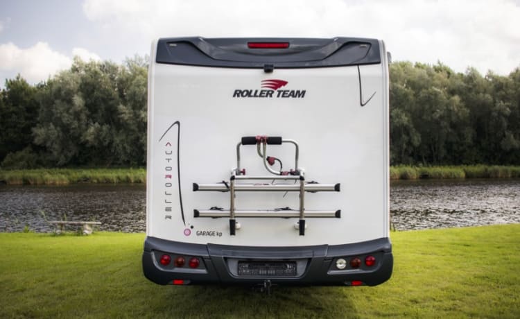 Schöner stilvoller Camper für 2+2 Personen