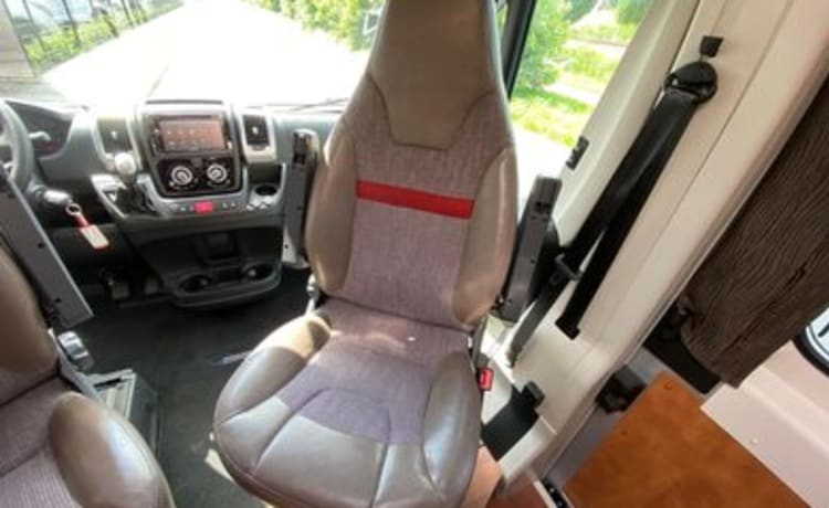 Autobus Malibu 2p del 2019