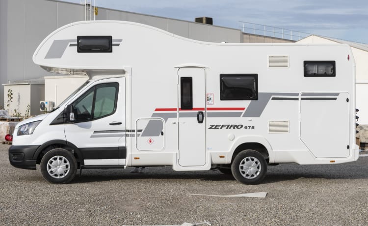 Luca – Luca - Camper - 6 personen - Reizen 6