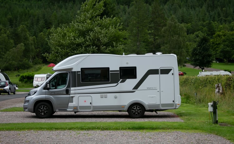 Lamlash – Adria 600 Matrix DT 4 Berth/4 Belts