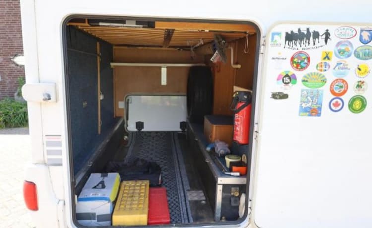 MyRapidoHome – Ampio camper Rapido integrale per 4 persone