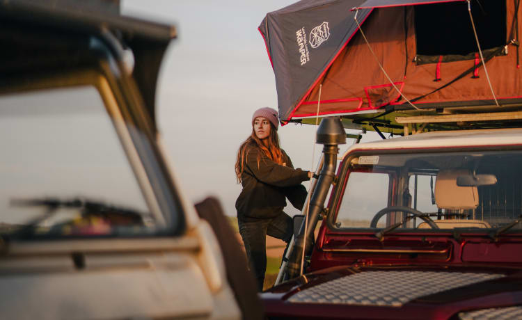 Cherry Belle – Land Rover-camper voor gezinsavontuur