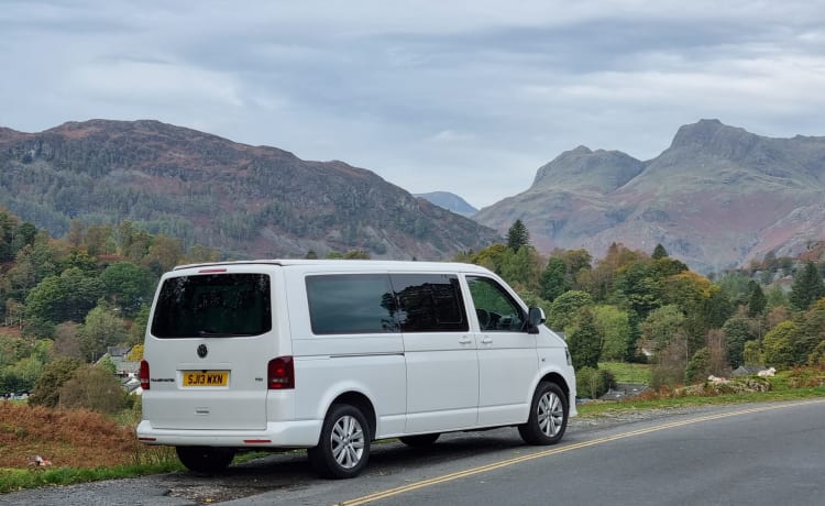 VW T5 LWB 4 couchages - Lake District 