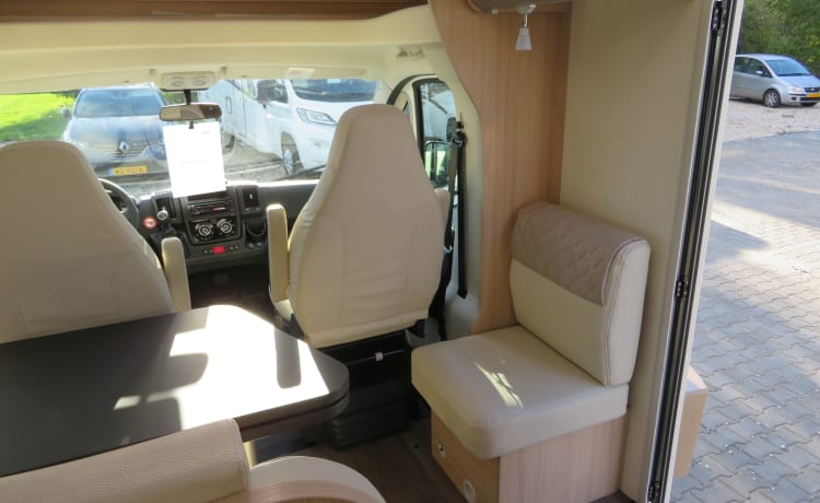 Bürstner Lyseo luxury 2 person camper with TV and air conditioning