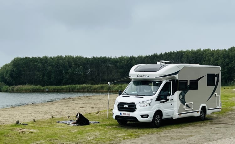 4p Chausson semi-integrated uit 2020