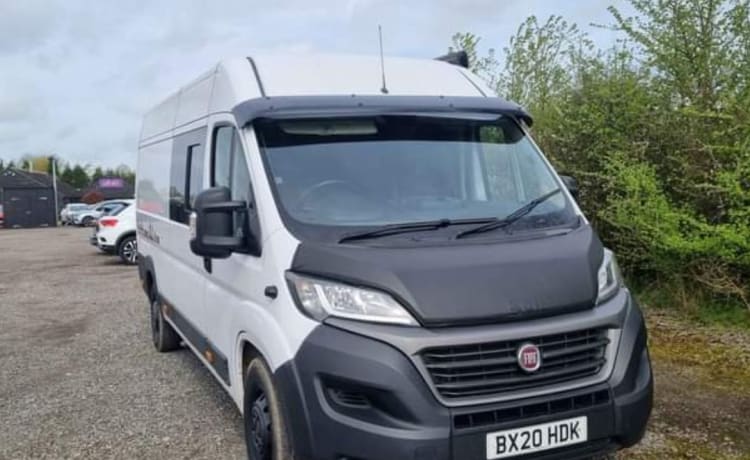 Fifi – Fiat Ducato 3 posti letto 2020 