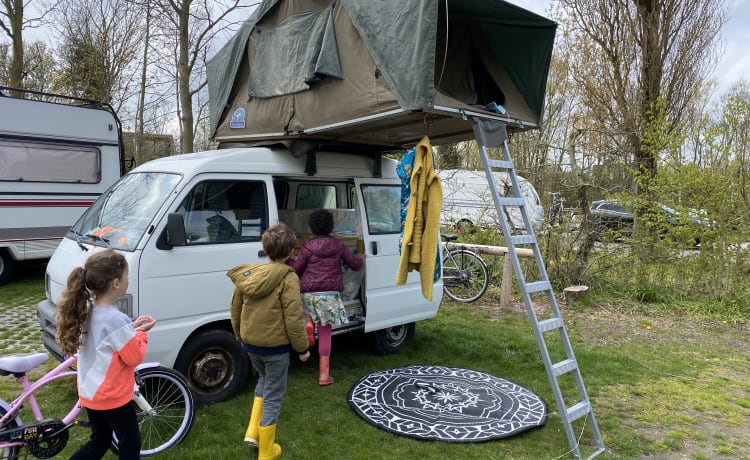 Too cute compact camper