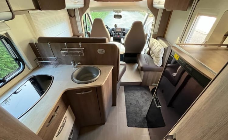 Bürstner/Fiat Ducato semi-integrated from 2016 with full leather upholstery.