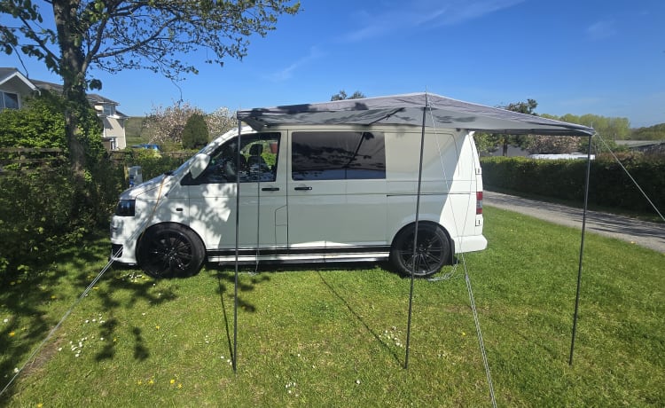 2 berth Volkswagen Transporter Campervan