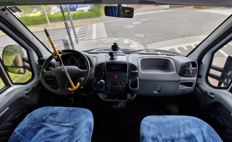 Capucine Fiat 6p très soignée de 2005