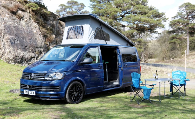 Babs – 4 berth Volkswagen campervan from 2019