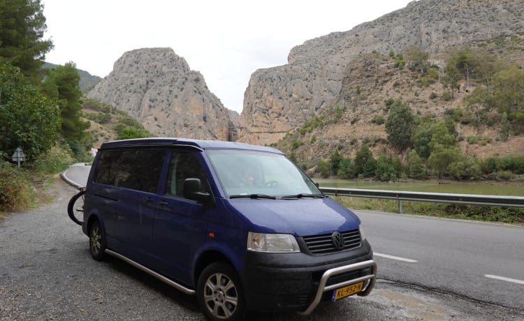 Bommeltje VW T5 extra binnen ruimte  – Camping-car Volkswagen 2p de 2007