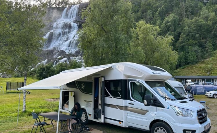 4p Ford semi-intégré à partir de 2023