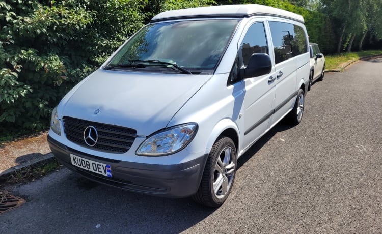 2008 Mercedes Vito super comfy & well equipped campervan