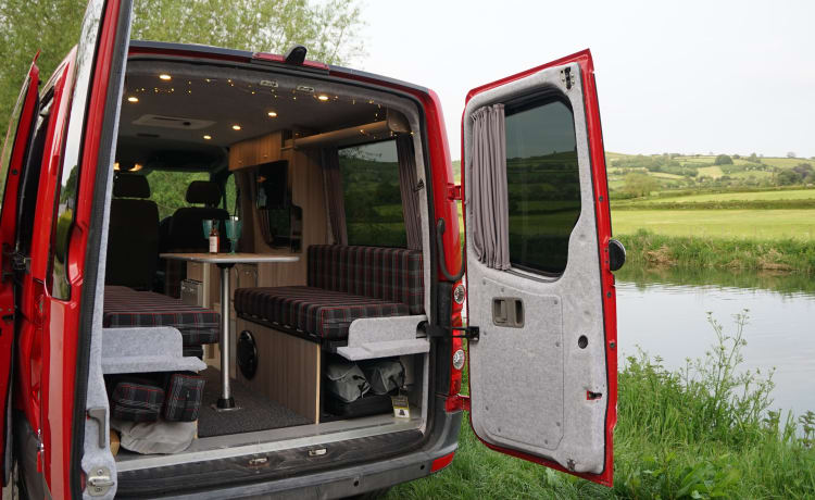 Betsy – Betsy - The VW Crafter! 