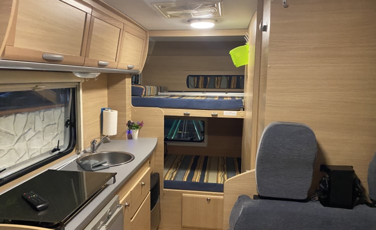 Giusy – Comfortabele camper voor 6 personen