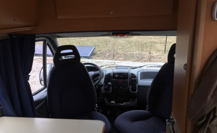 Ranger – Fiat ducato 2.3 JTD Eurocamp 2 buscamper for comfort, convenience and driving pleasure!