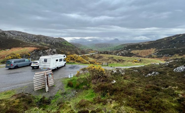 Big Bertha – Sea Newlife, Edinburgh (Fiat Ducato) sleeps upto 7, 5 is super comfortable