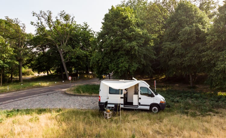 Bus appa – Gezellige zelfbouwcamper voor 2 personen est 2023