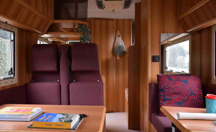 E-land – Cozy and very spacious camper