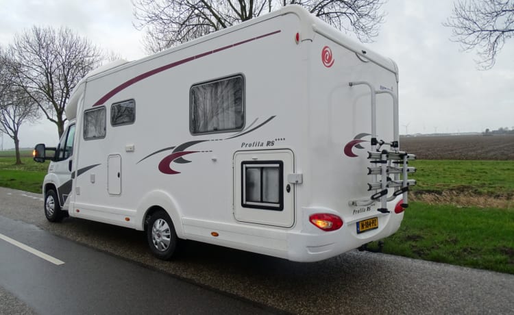 4/5p Eura Mobil Semi-Integrated camper